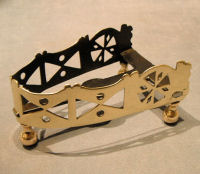 Pierced Brass Iron Stand   IS23