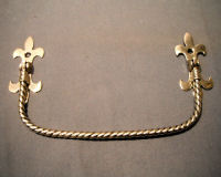 Run of Brass Pew Umbrella Rails, 3 Available   PR22