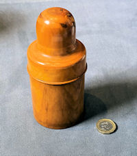 Boxwood Bottle Case with Bottle T48