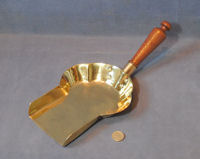 Brass Coalbox Shovel F541