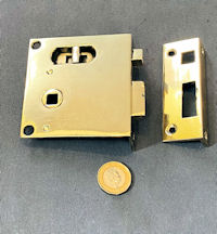 Brass Door Latch DL125