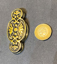 Brass Keyhole with Cover KC608