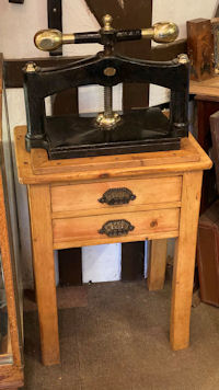 Cast Iron Book Press on Base BP22