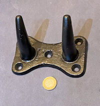 Double Cast Iron Harness Room Hook HR147