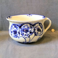 Doulton Flow Blue Chamberpot CP105