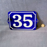 Enamelled '35' House Number HN46