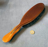 Gents Clothes Brush B40