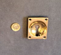 Gibbons Brass Keyhole Surround, 4 available KC412