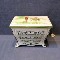 Huntley & Palmers Ceramic Biscuit Box BB31