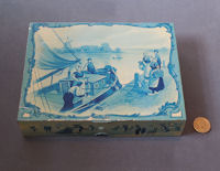 Huntley & Palmers Biscuit Tin T47