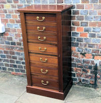 Mahogany Wellington Chest of Drawers