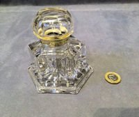 Moulded Glass Inkwell IW95