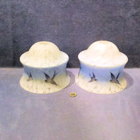 Pair of Swallows Glass Lamp Shades S560