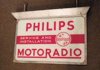 Philips Motoradio Hanging Glass Advert