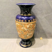 Royal Doulton Vase V16