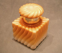 Satin Glass Inkwell IW62